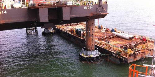 Jack-Up Barge 